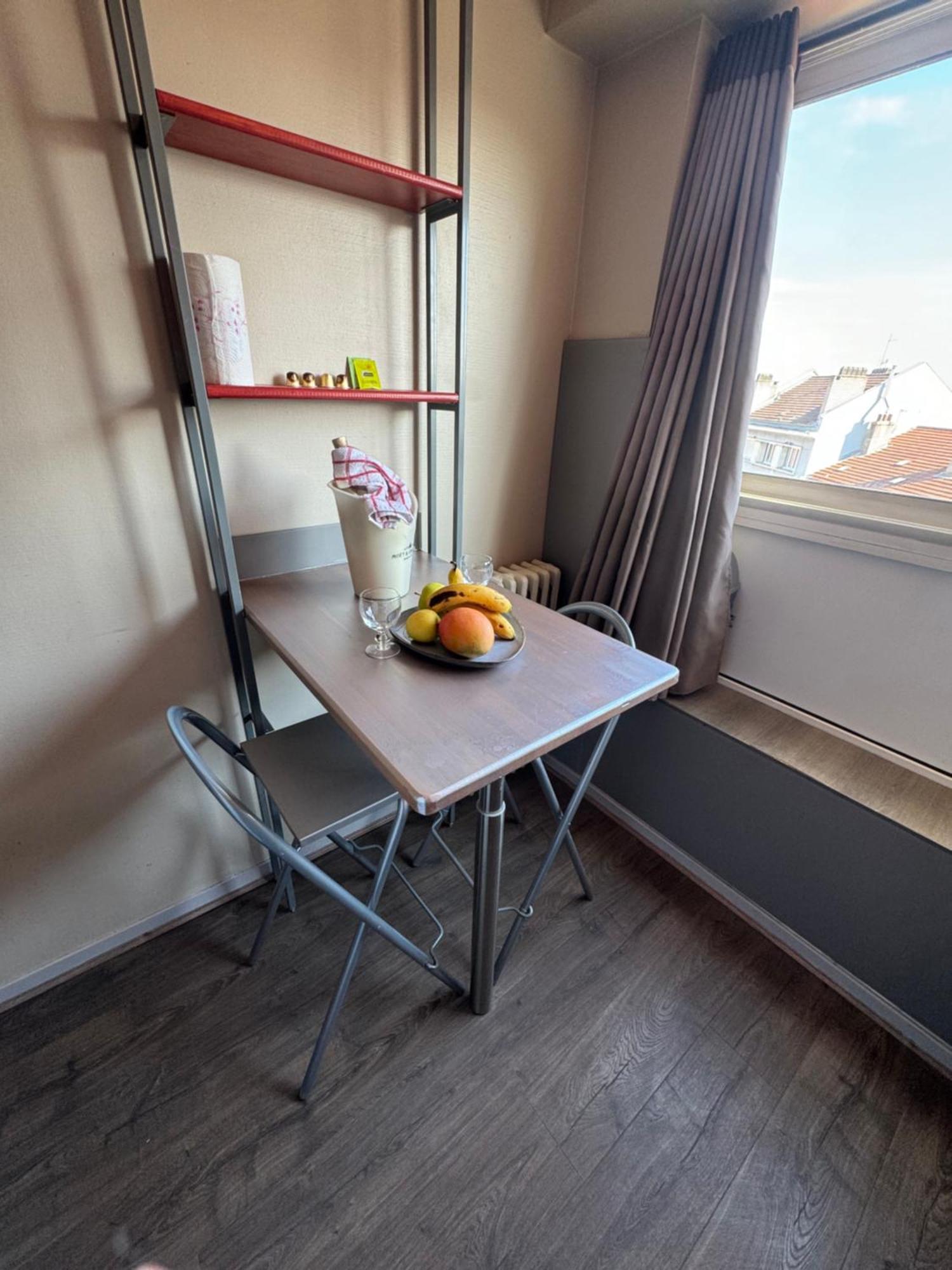 Appartement Terrasse Au Coeur De Valence 54 מראה חיצוני תמונה