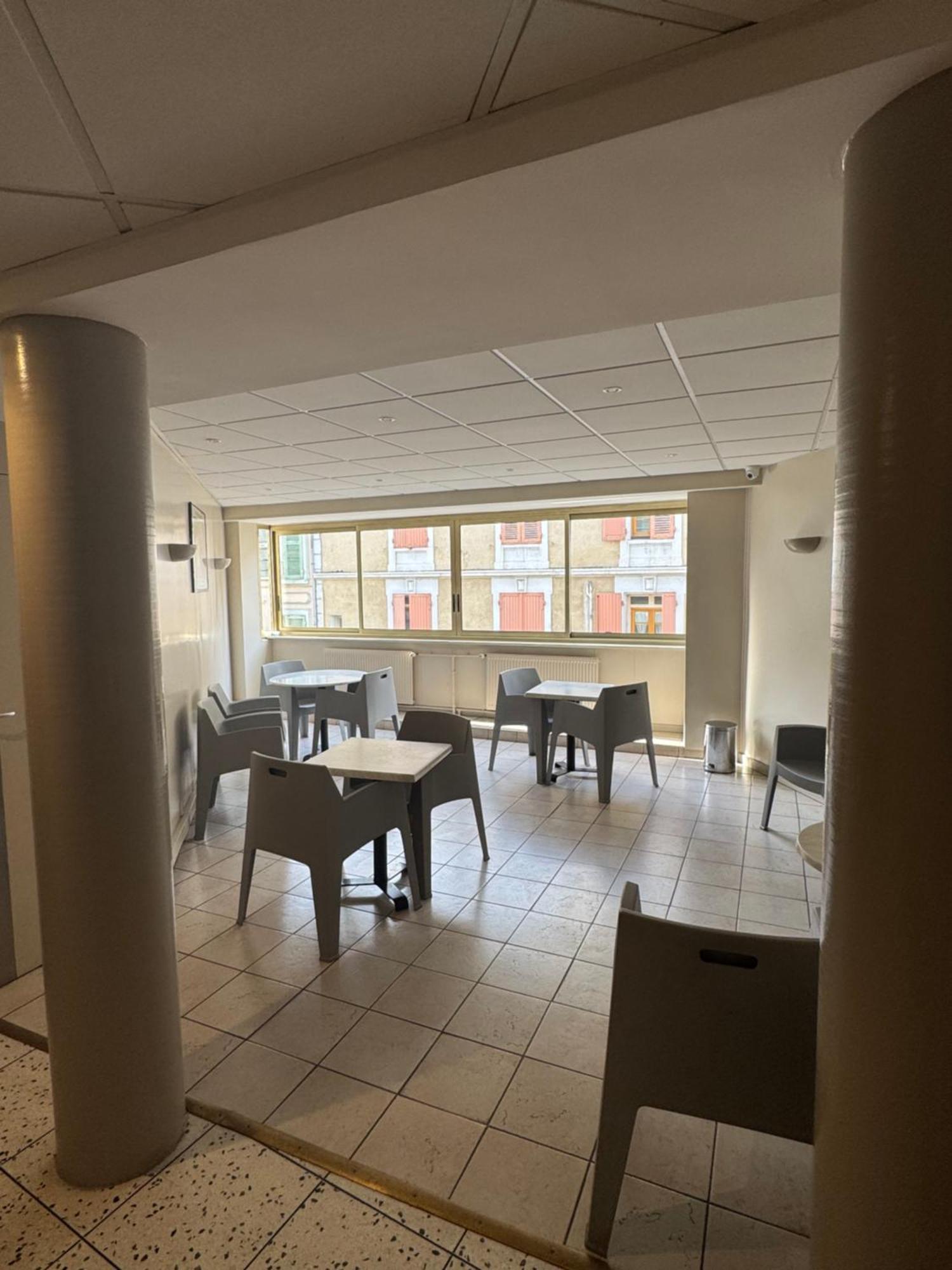 Appartement Terrasse Au Coeur De Valence 54 מראה חיצוני תמונה